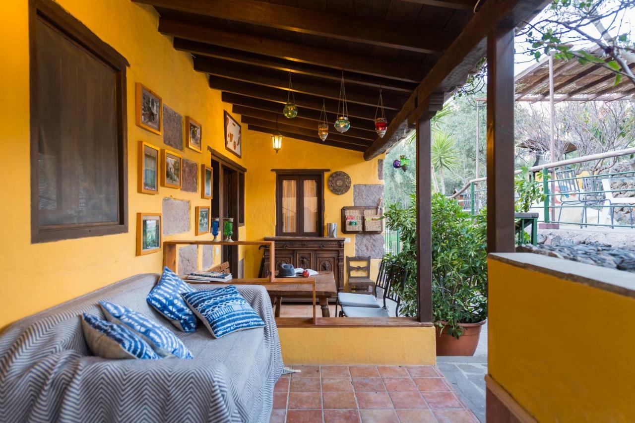 Bohemian Hideaway Finca - 2 Unique Houses With Shared Pool Santa Lucia De Tirajana Ngoại thất bức ảnh